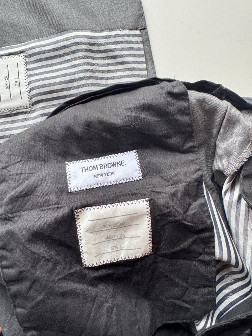 THOM BROWNE Grey 100% Wool Classic Twill 2 Piece Suit, Size 2/M - Picture 14 of 16